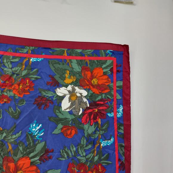 Perry Ellis Silk Floral Flower Scarf 35x35 Japan Red Blue - Picture 9 of 12